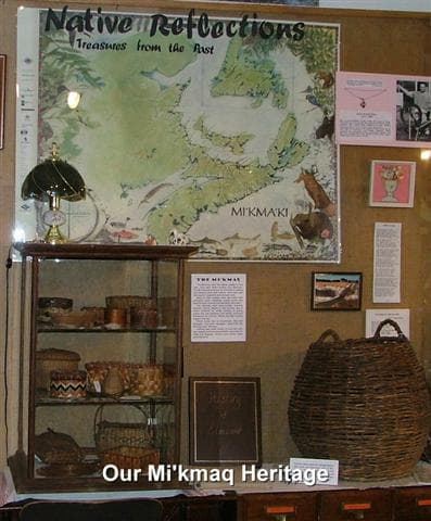 Native reflections display