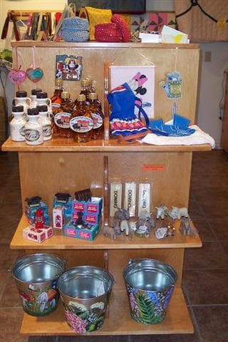 Gift shop crafts